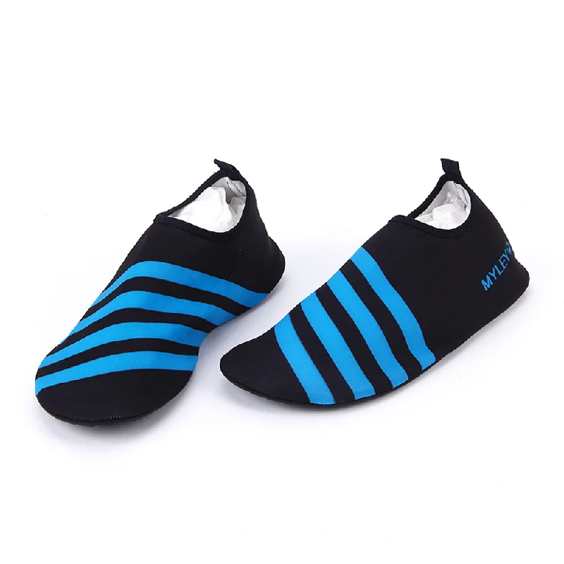 Adjustable Wetsuit -2017 New style Water Sports  Slip on Men Women Surf Aqua Beach Water Socks Adult Diving Boots Wet Suit Shoes Blue Stripes