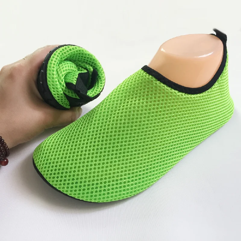 Waterproof Surf Jacket -Water Sports Mesh Sandals for Woman Men Flat Wade Shoes Beach Swimming Shoes Summer Breathable Swim Slip Surf Shoes M-3XL